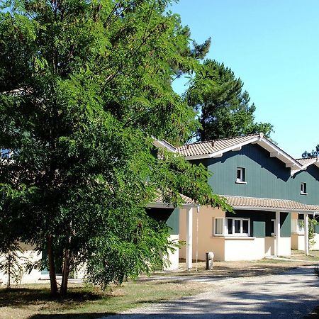 Residence Nemea Les Rives De Saint Brice Арес Екстериор снимка