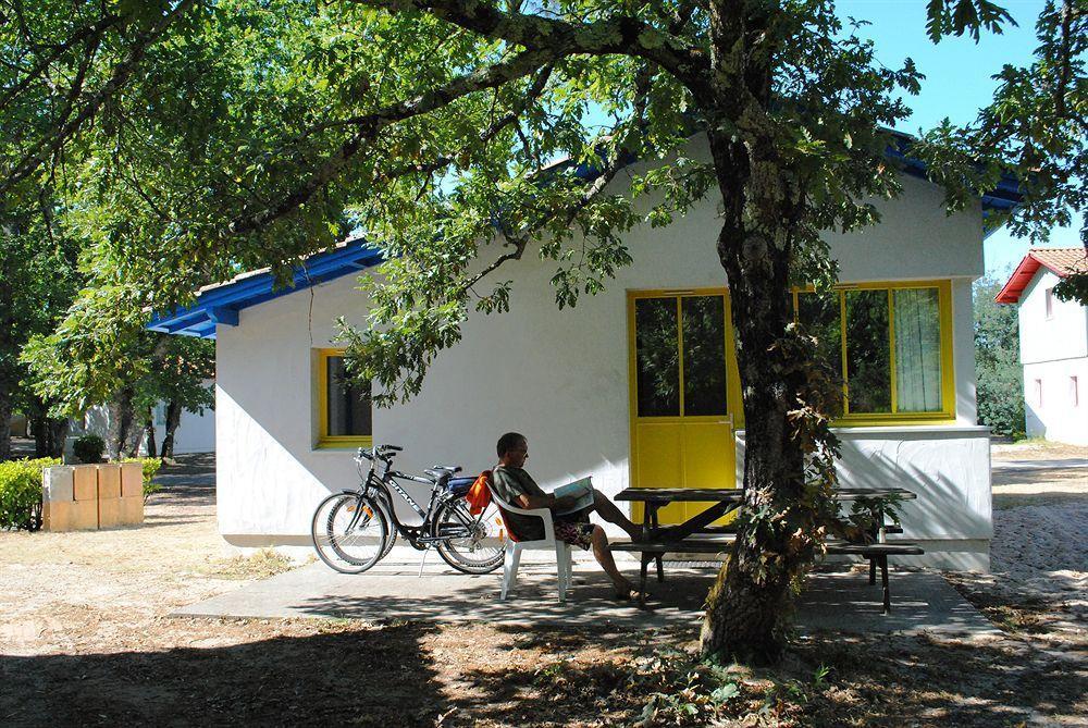 Residence Nemea Les Rives De Saint Brice Арес Екстериор снимка
