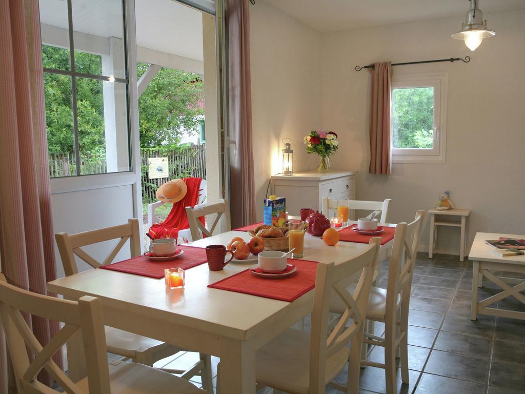Residence Nemea Les Rives De Saint Brice Арес Екстериор снимка